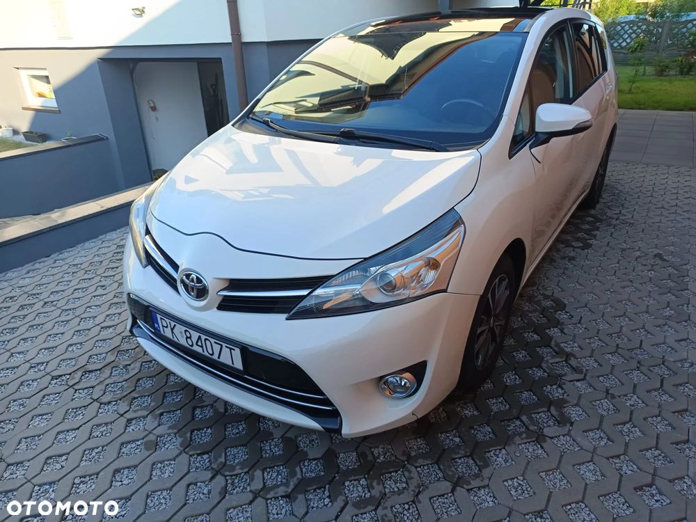 Toyota Verso 1.8 Prestige MS - 15
