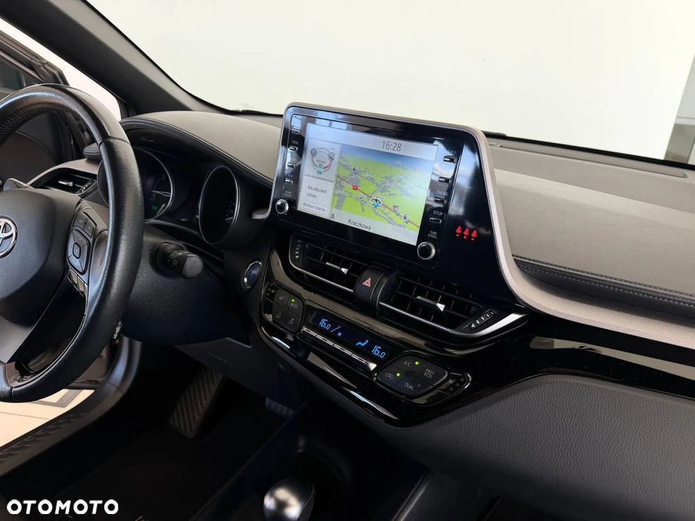 Toyota C-HR Style - 38