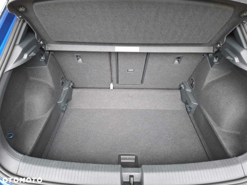Volkswagen T-Roc - 26