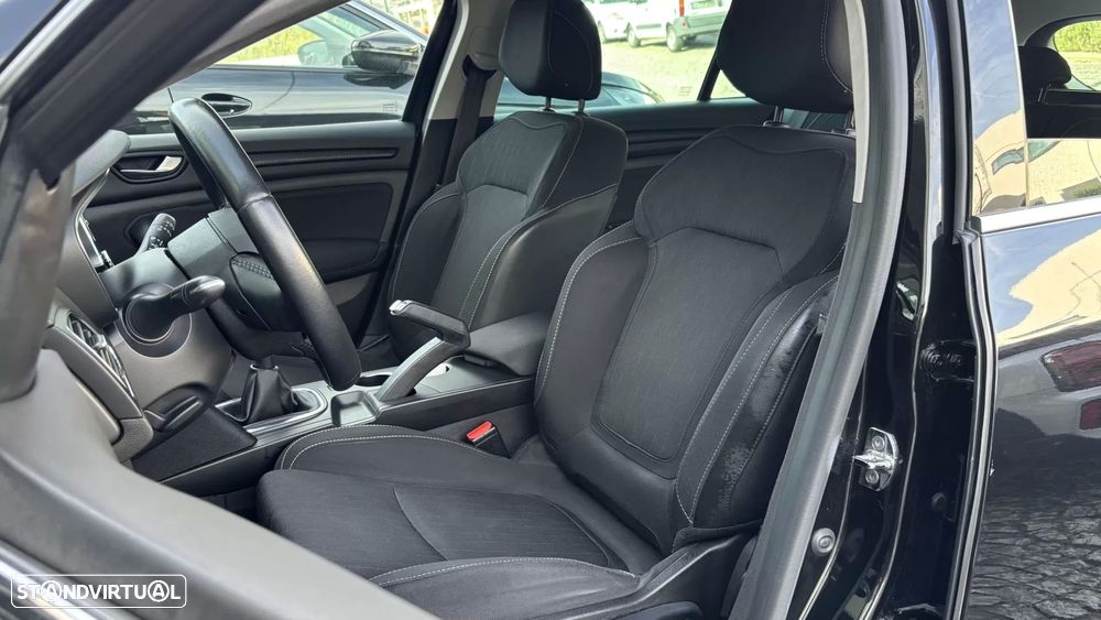 Renault Mégane Sport Tourer 1.5 dCi Limited - 9