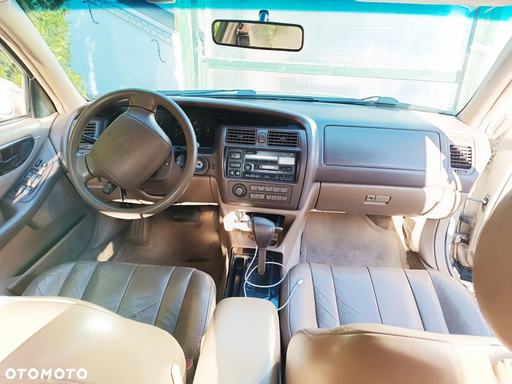 Toyota Avalon - 7