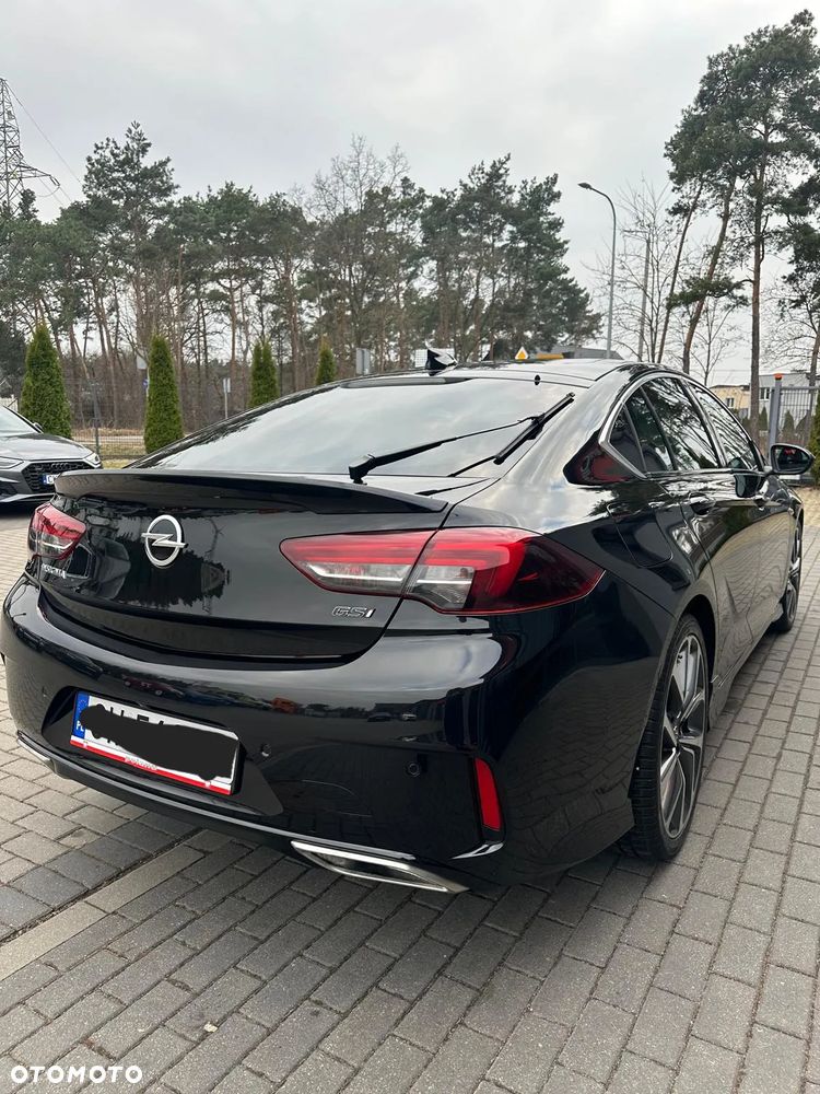 Opel Insignia 2.0 CDTI 4x4 GSi S&S - 10