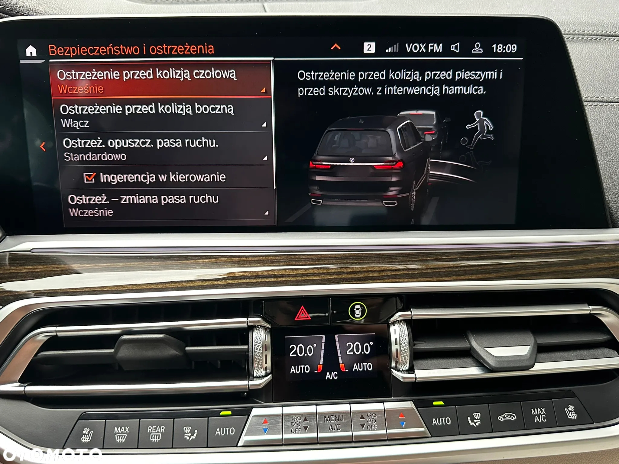 BMW X7 xDrive40i - 38
