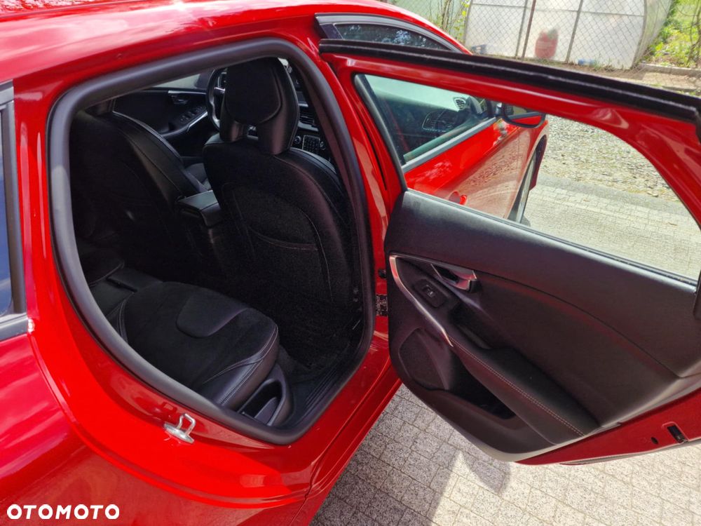 Volvo V40 T3 Drive-E Summum - 21