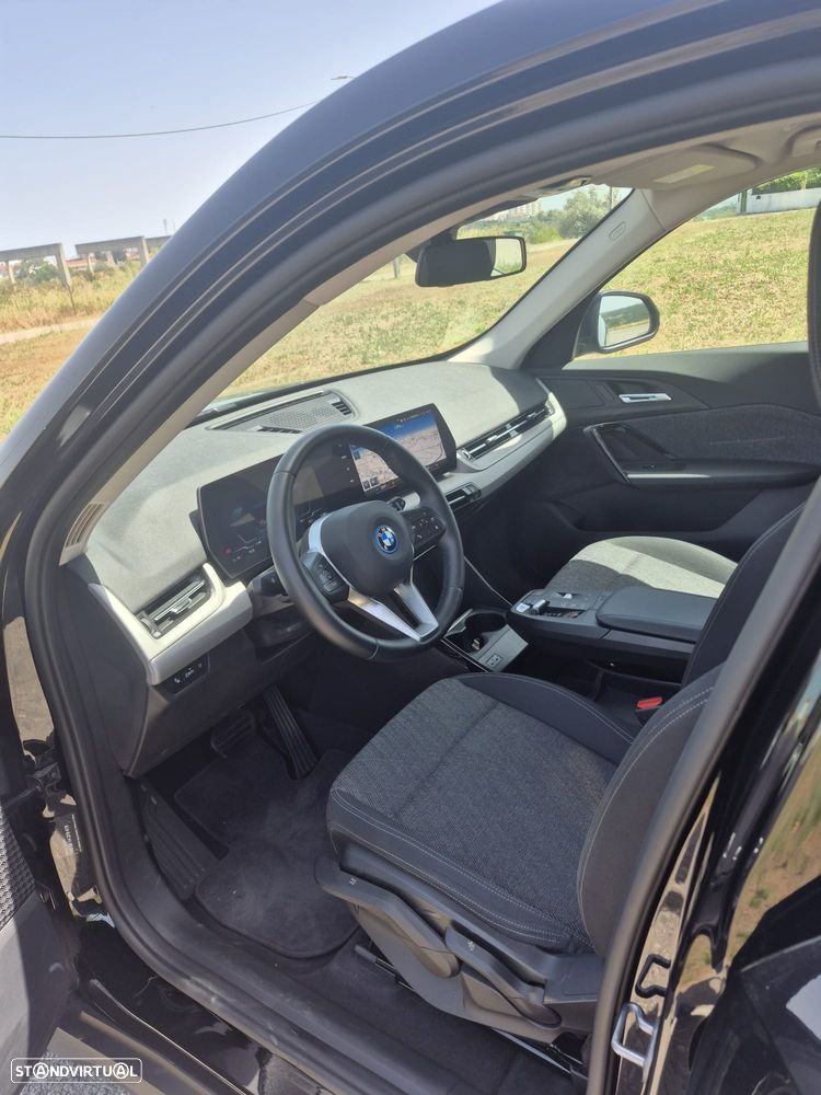 BMW iX1 xDrive30 - 15