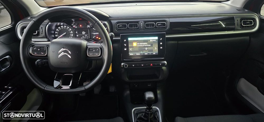 Citroën C3 1.2 PureTech Shine - 17