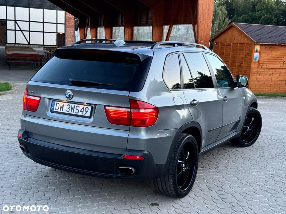 BMW X5 4.8i xDrive - 14