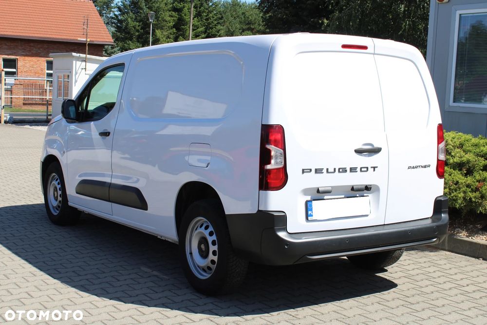 Peugeot Partner 1.5 BlueHDI 130KM L2 - 9