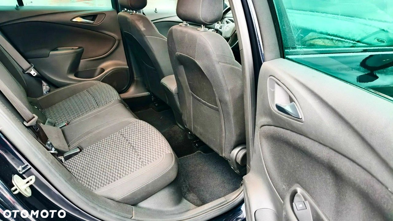 Opel Astra - 8