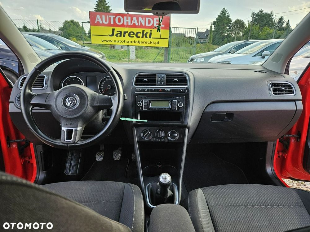 Volkswagen Polo - 12