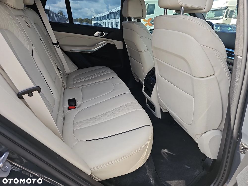 BMW X5 xDrive40i mHEV M Sport sport - 22