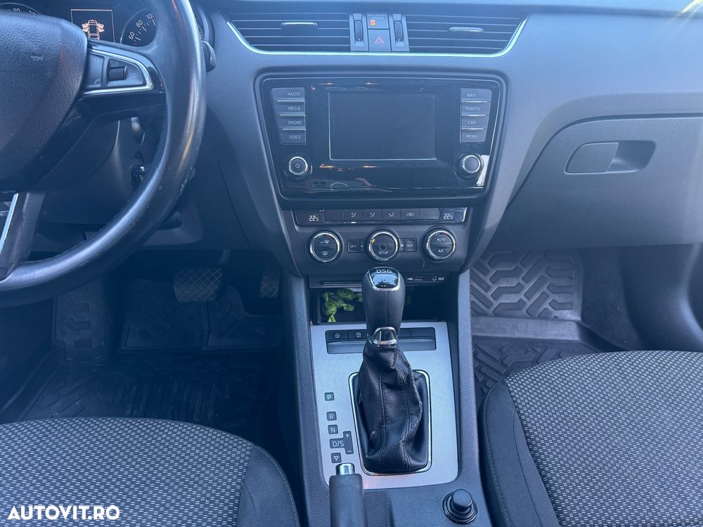 Skoda Octavia 1.6 TDI Green tec DSG Ambition - 17