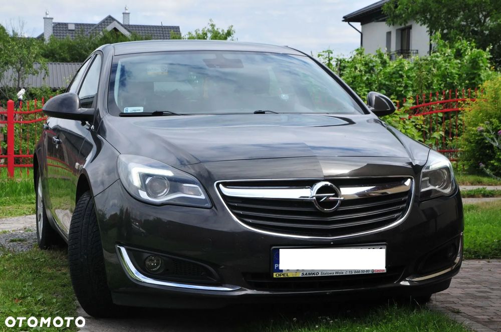 Opel Insignia 1.8 - 1