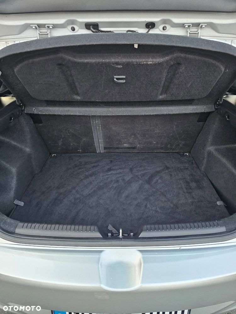 Hyundai i30 1.6 CRDI Trend - 15