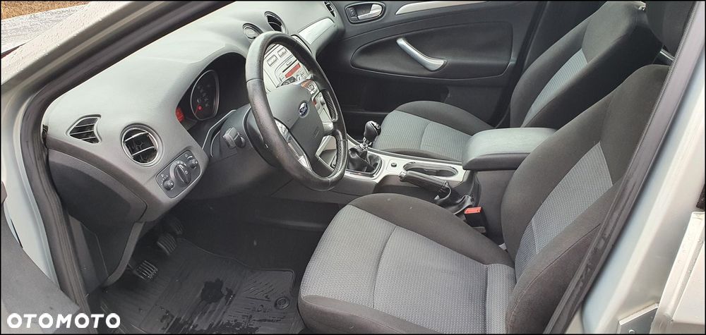 Ford Mondeo 2.0 TDCi Silver X - 10