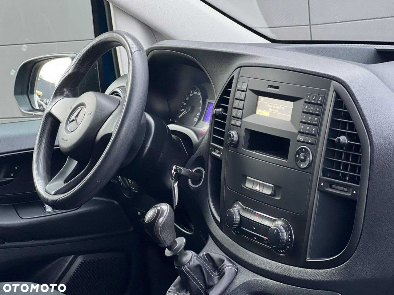 Mercedes-Benz Vito 109 - 27