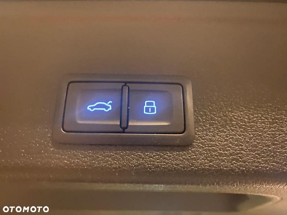 Audi A4 Allroad - 20