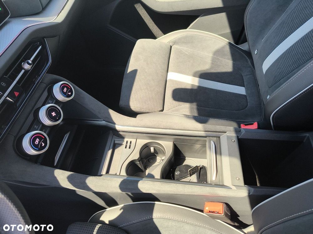 Skoda Kodiaq 2.0 TDI 4x4 Sportline DSG 7os - 32