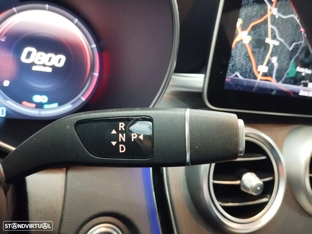 Mercedes-Benz C 200 AMG Line - 29