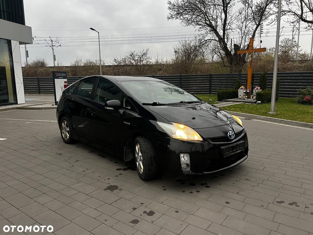 Toyota Prius (Hybrid) Comfort - 1