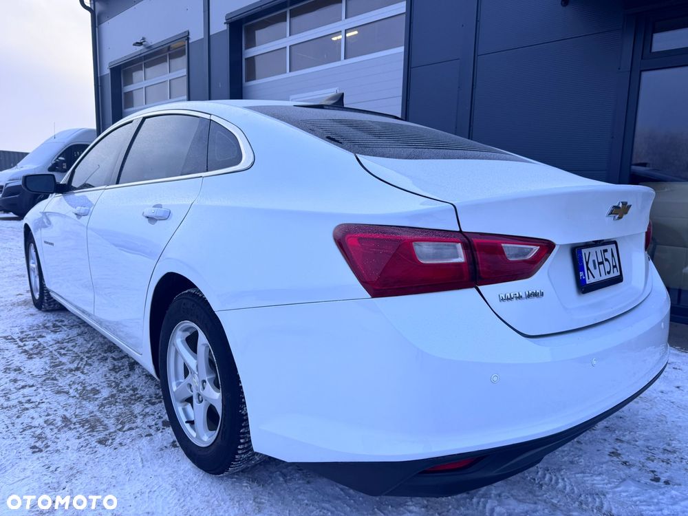Chevrolet Malibu - 25
