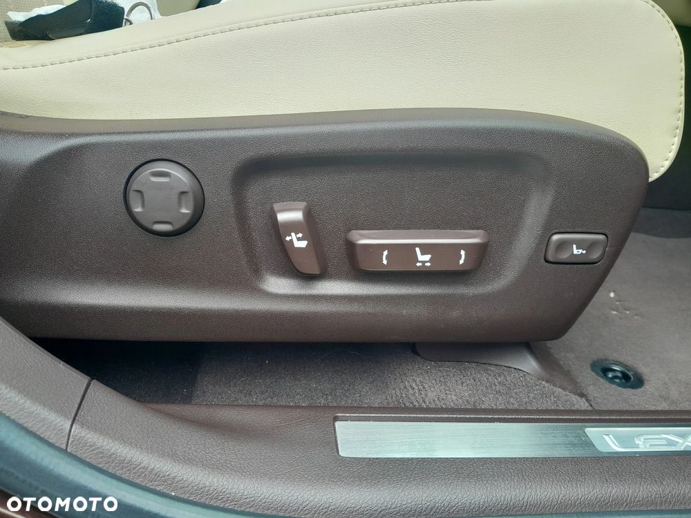 Lexus RX 450h (hybrid) Luxury Line - 26
