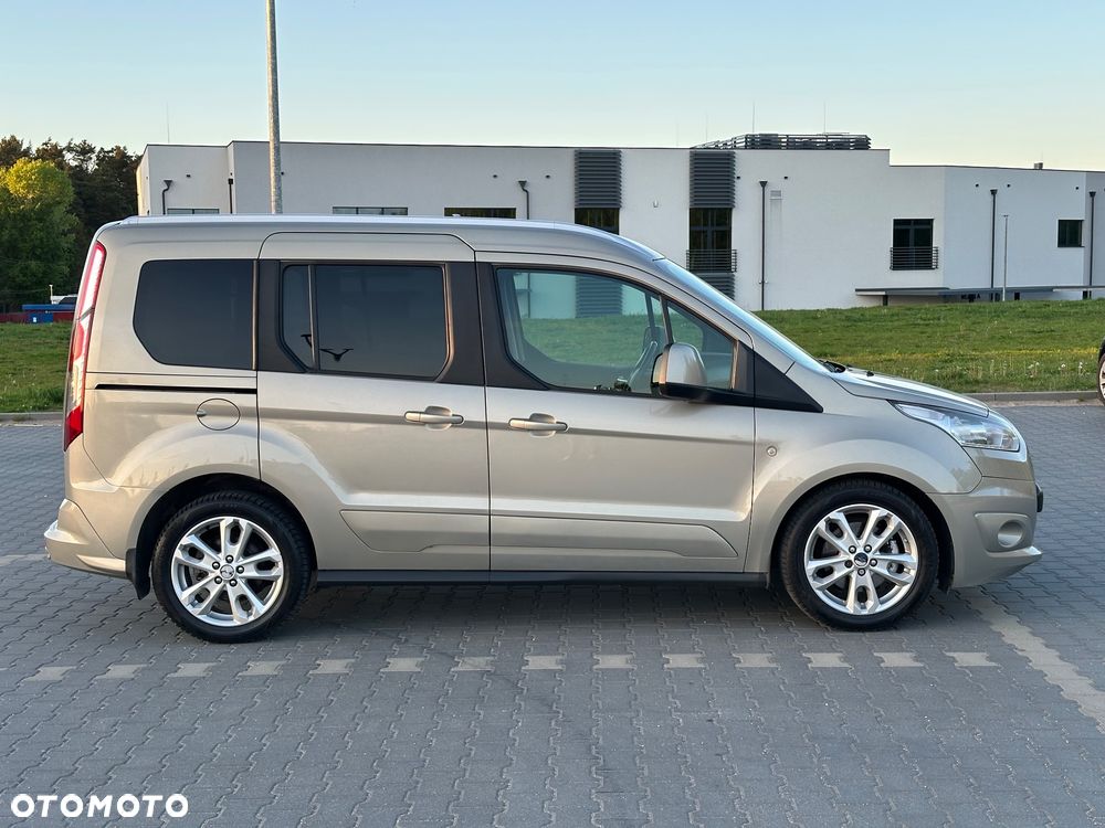 Ford Tourneo Connect 1.5 TDCi Titanium - 2