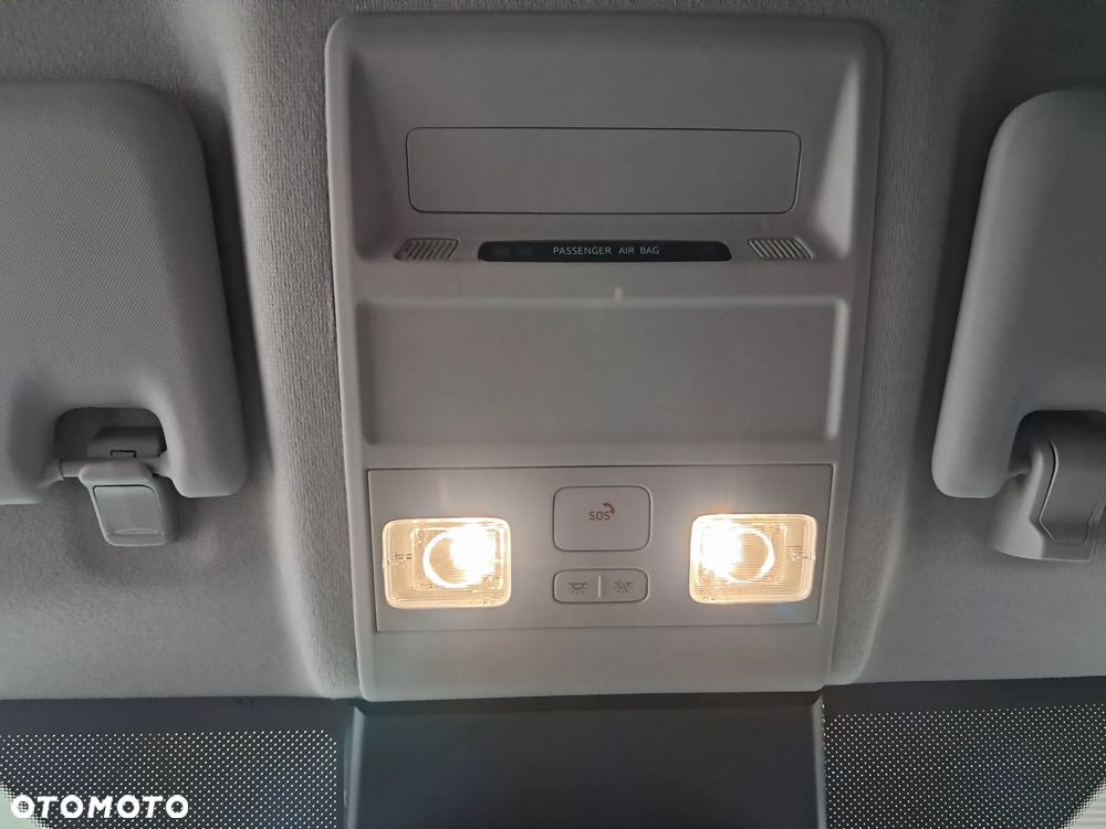 Volkswagen Transporter T7 - 31