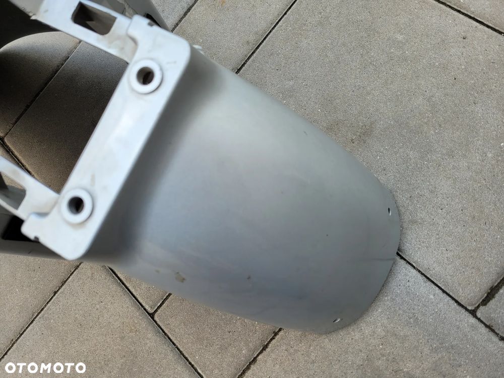 Błotnik przód, przedni Piaggio Beverly - 10