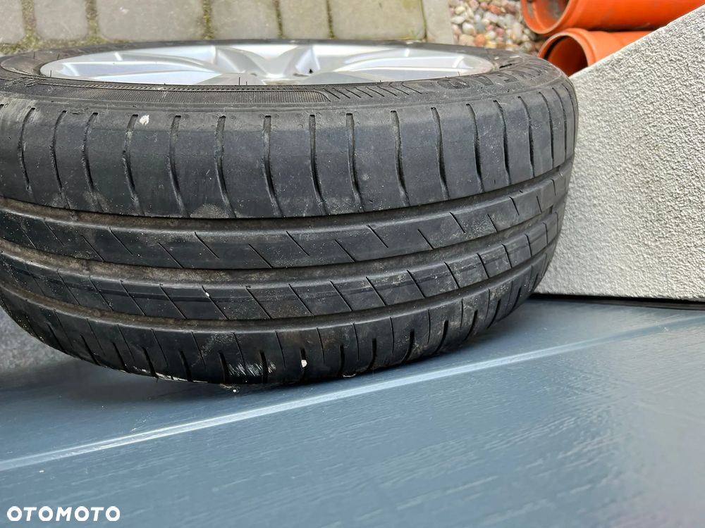 Felgi aluminiowe z oponami 195/55/16 do BMW 116 - 6