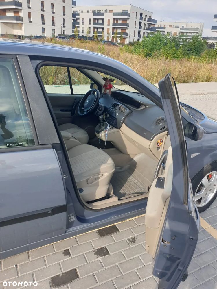 Renault Scenic 1.5 dCi Alize - 3