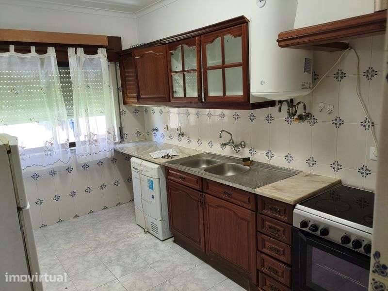 Alugo T1 Sao Carlos - Grande imagem: 2/5