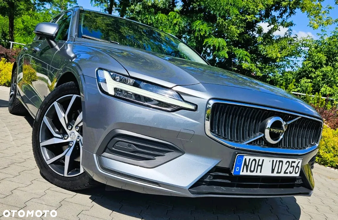 Volvo V60 T4 Geartronic Momentum Pro - 11