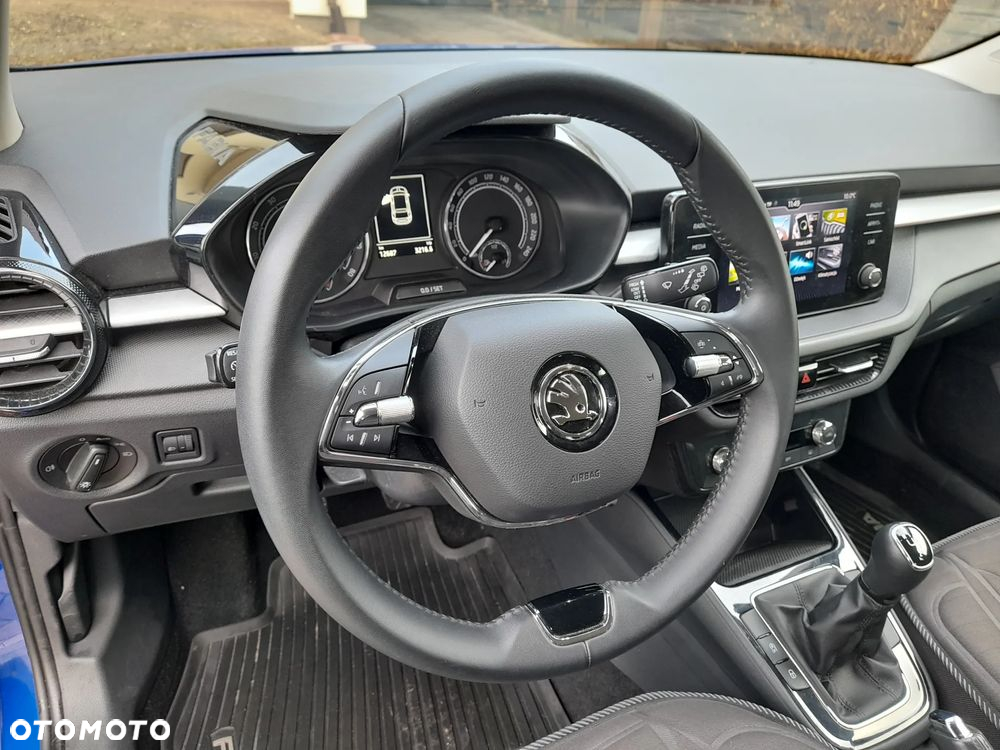 Skoda Fabia 1.0 TSI Ambition - 10