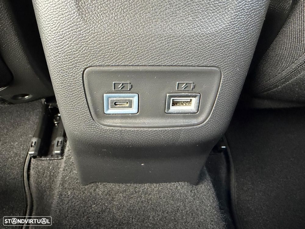 Peugeot 208 1.2 Hybrid Allure e-DCS6 - 11