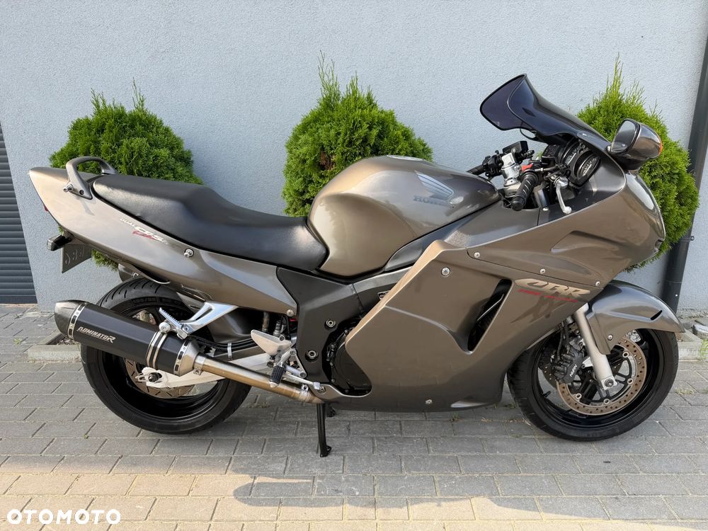 Honda CBR - 4