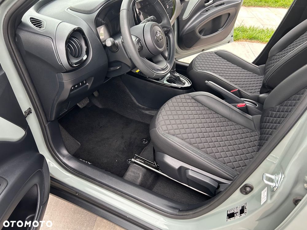 Toyota Aygo X - 37