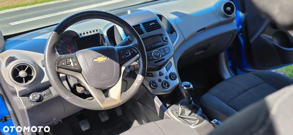 Chevrolet Aveo - 12