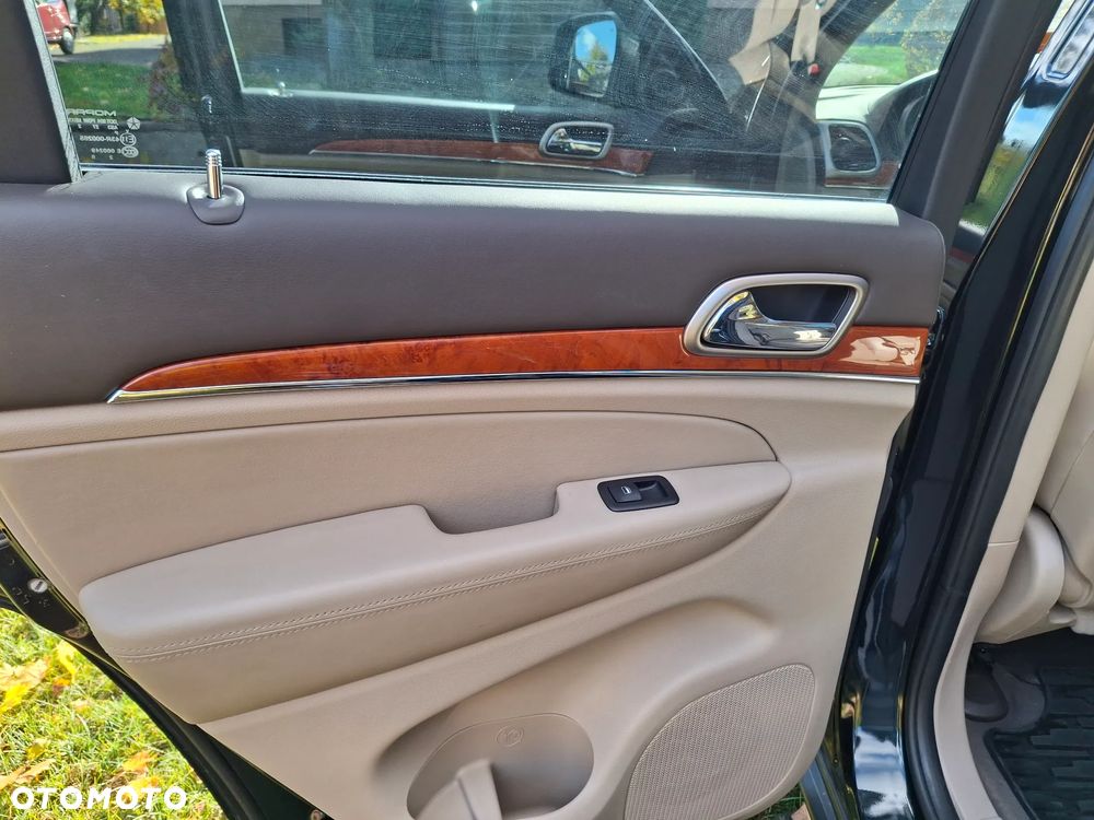Jeep Grand Cherokee 3.0 CRD Overland Summit - 13