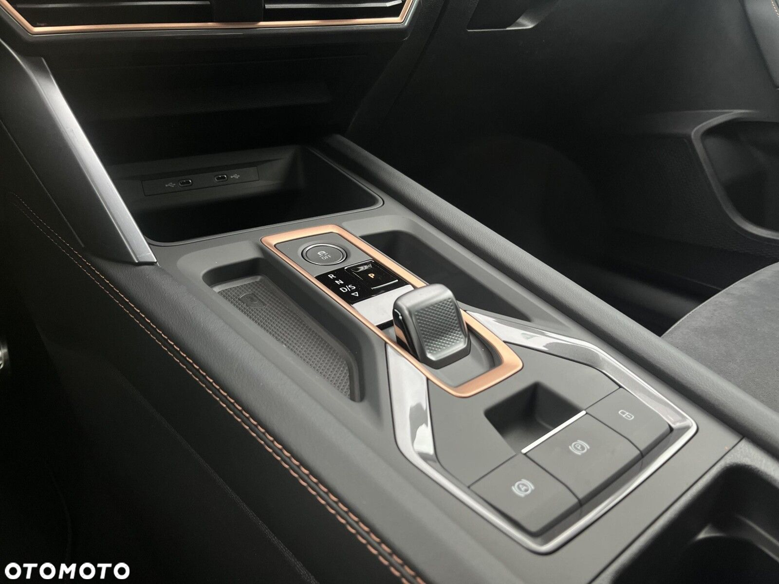 Cupra Formentor - 25