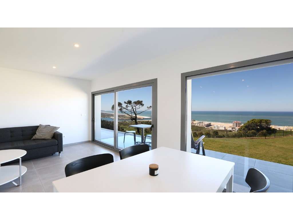 Apartamento T1 com a Melhor Vista de Toda a Nazaré - Mobilado, com ... - Grande imagem: 4/28