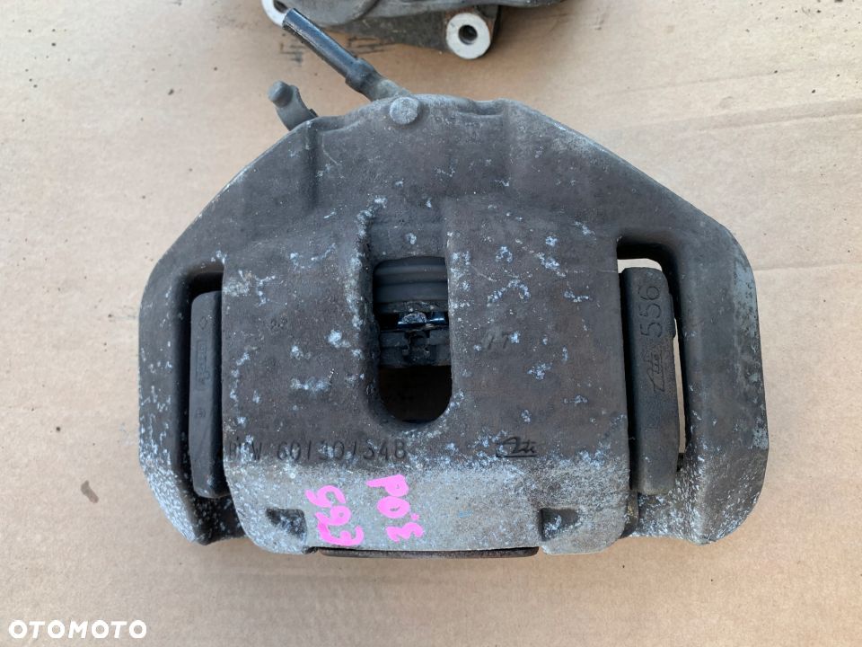 ZACISKI JARZMA PRZEDNIE KOMPLET BMW E65 730d - 4