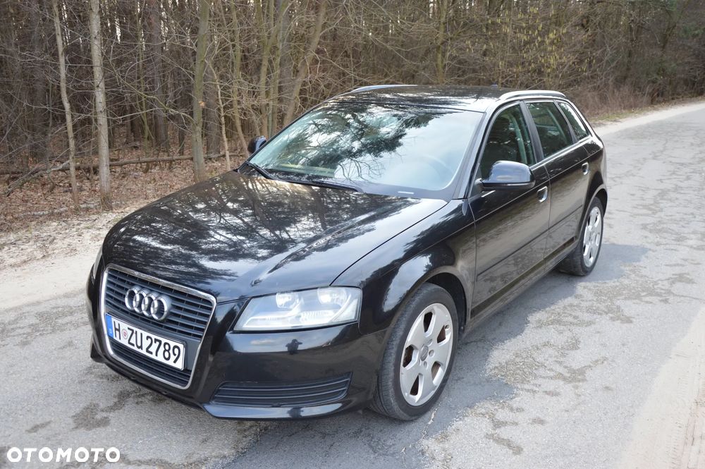 Audi A3 Sportback 1.8 TFSI Attraction - 3