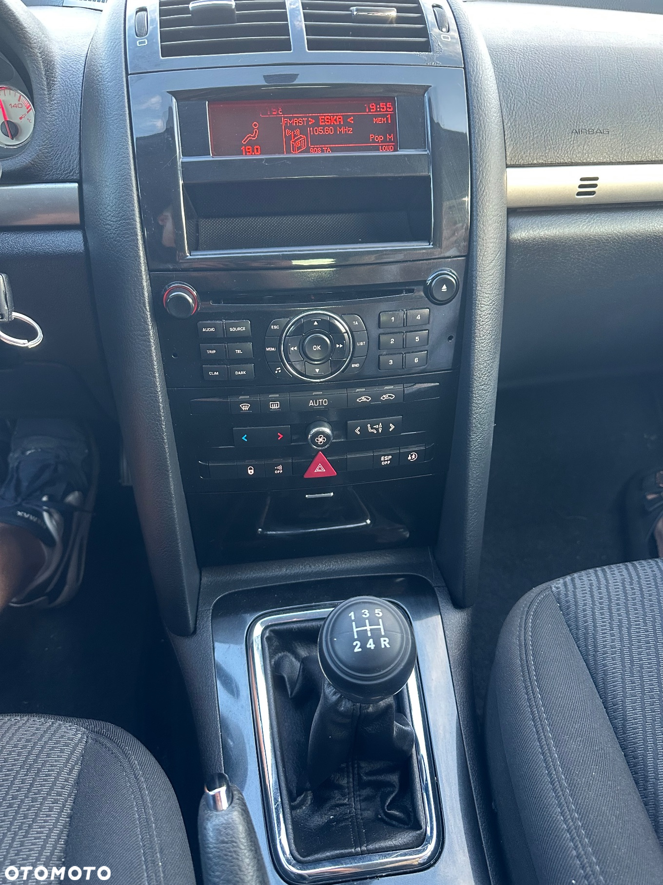 Peugeot 407 - 30