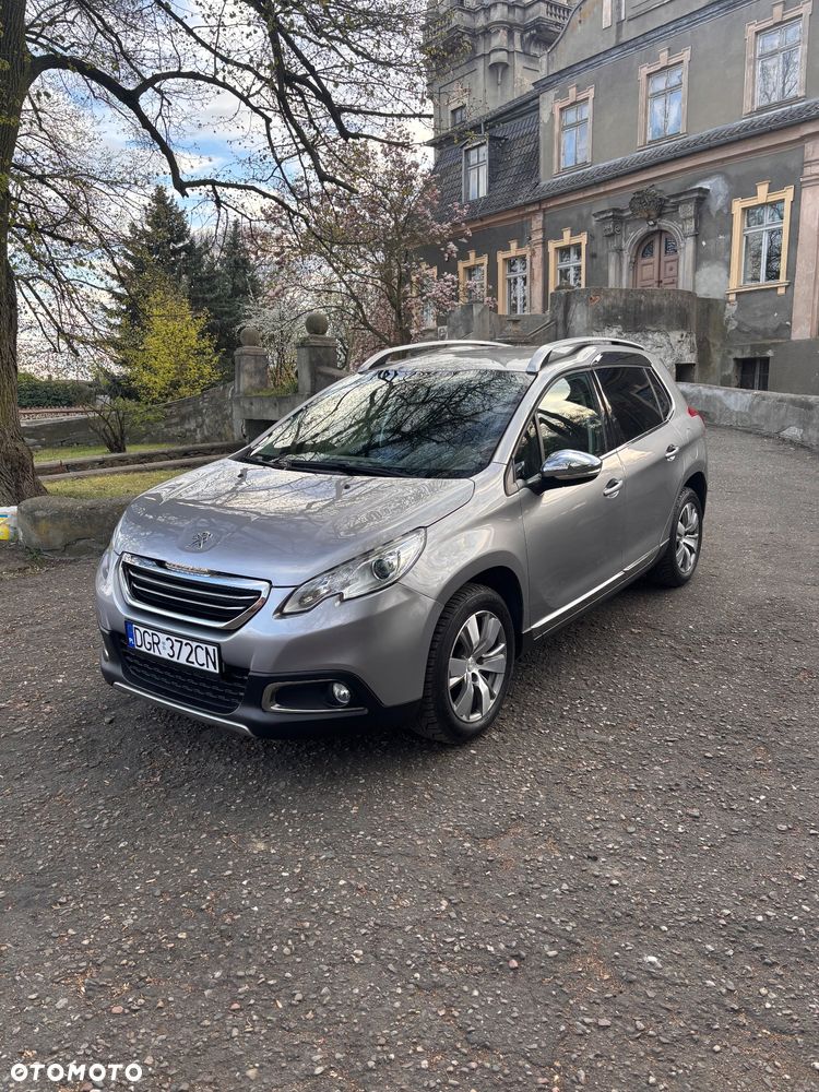 Peugeot 2008 1.2 VTi Allure - 1