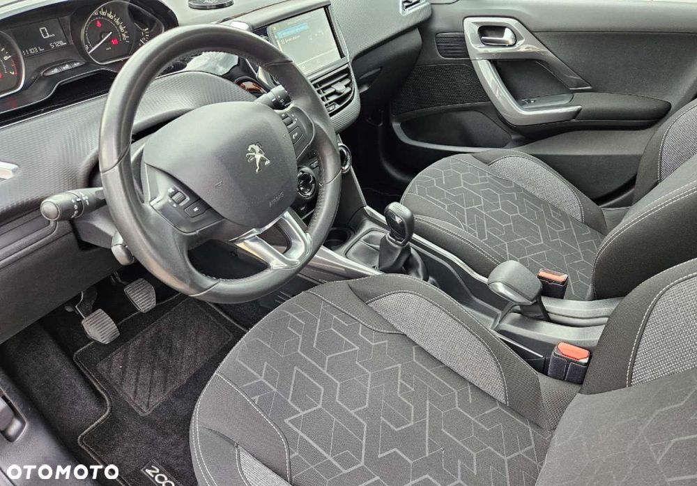 Peugeot 2008 - 7