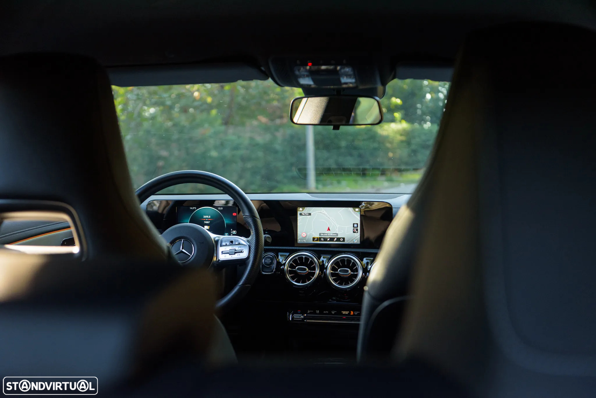 Mercedes-Benz CLA 250 e Shooting Brake AMG Line - 13