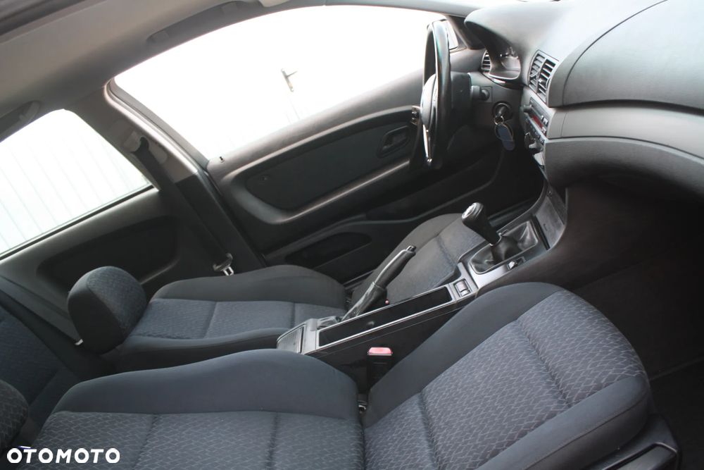 BMW Seria 3 316ti Edition Lifestyle - 16