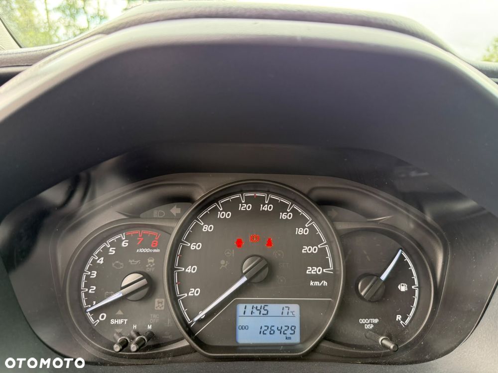 Toyota Yaris 1.0 Active EU6 - 3