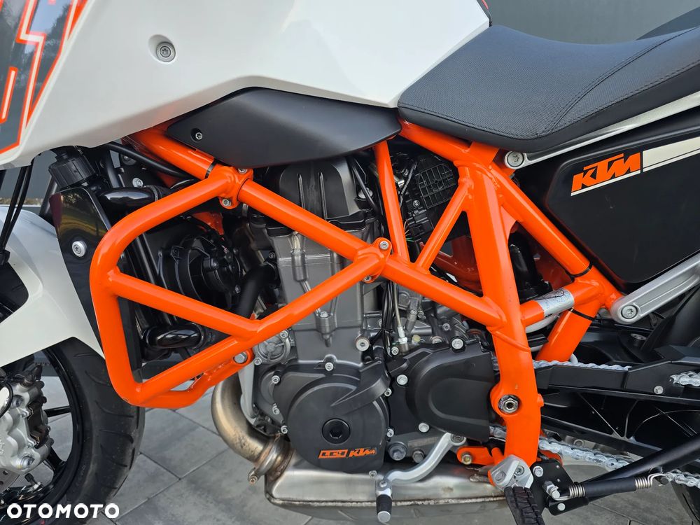 KTM Duke - 11